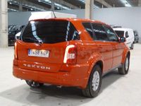 Usado Ssangyong (KGM) Rexton Limited 178 CV (130 kW) 2017 Rojo SUV
