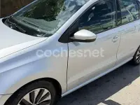 Usado VW Polo Edition 75 CV (55 kW) 2015 Gris / plata Berlina