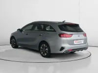 Usado Kia Ceed 141 CV (103 kW) 2021 Gris Utilitario