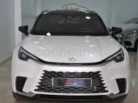 Usado Lexus LBX 136 CV (100 kW) 2025 Blanco SUV
