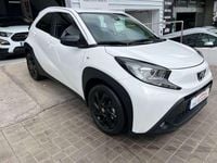 Usado Toyota Aygo Play 72 CV (52 kW) 2023 Blanco Utilitario
