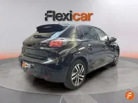 Usado Peugeot 208 Allure 100 CV (73 kW) 2021 Negro Utilitario