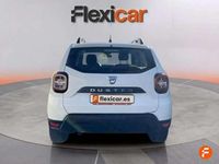 Usado Dacia Duster Acces 91 CV (66 kW) 2021 Blanco SUV