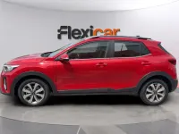 Usado Kia Stonic 120 CV (88 kW) 2022 Rojo SUV