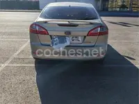 Usado Ford Mondeo Trend 125 CV (91 kW) 2009 Gris / plata Berlina