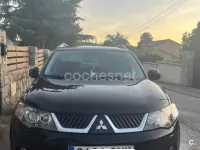 Usado Mitsubishi Outlander Plus 170 CV (125 kW) 2008 Negro SUV
