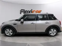 Usado Mini ONE 102 CV (75 kW) 2021 Gris Utilitario