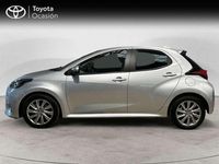 Usado Toyota Yaris Hybrid Active 116 CV (85 kW) 2022 Gris Berlina
