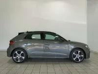 Usado Audi A1 Sportback 116 CV (85 kW) 2025 Gris Utilitario
