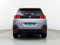 Usado Peugeot 5008 Allure 131 CV (96 kW) 2020 Gris SUV