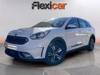 Usado Kia Niro 141 HP (103 kW) 2018 Branco SUV