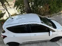Usado Hyundai i10 66 CV (48 kW) 2017 Blanco Utilitario