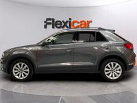 Usado VW T-Roc Advance 116 CV (85 kW) 2021 Gris SUV