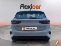 Usado Kia Ceed 136 CV (100 kW) 2023 Blanco Utilitario