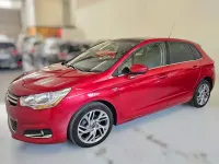 Usado Citroën C4 Exclusive 114 CV (83 kW) 2013 Rojo Utilitario