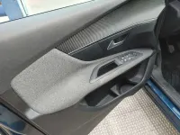 Usado Peugeot 3008 Active 131 CV (96 kW) 2022 Azul SUV