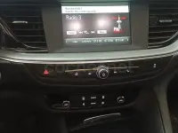 Usado Opel Insignia Business 110 HP (80 kW) 2018 Branco Carrinha