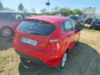 Usado Ford Fiesta Titanium 96 CV (70 kW) 2010 Rojo Berlina