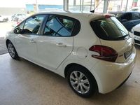 Usado Peugeot 208 Access 75 CV (55 kW) 2017 Blanco Utilitario