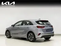 Usado Kia Ceed 101 CV (74 kW) 2025 Gris Utilitario