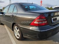 Usado Mercedes C270 Avantgarde 170 CV (125 kW) 2001 Negro Berlina