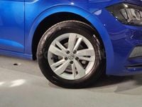 Usado VW Polo Advance 95 CV (69 kW) 2020 Azul Utilitario