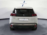 Usado Peugeot 3008 Allure 130 CV (95 kW) 2019 Blanco SUV