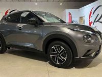 Usado Nissan Juke N-Connecta 114 CV (83 kW) 2024 Gris SUV