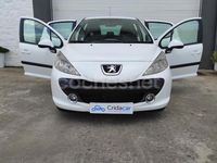Usado Peugeot 207 70 CV (51 kW) 2009 Blanco Berlina