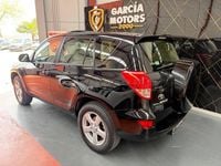 Usado Toyota RAV4 Executive 136 CV (100 kW) 2006 Negro SUV