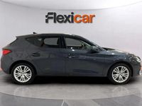 Usado Seat Leon Style 130 CV (95 kW) 2022 Gris Utilitario