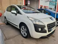 Usado Peugeot 3008 Active 111 CV (81 kW) 2011 Blanco Familiar