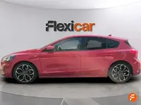 Usado Ford Focus ST-Line 125 CV (91 kW) 2019 Rojo