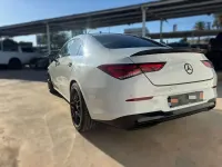 Usado Mercedes CLA200 Shooting Brake 163 CV (119 kW) 2019 Blanco Familiar