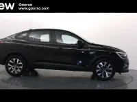 Usado Renault Arkana Intens 140 CV (102 kW) 2022 Negro SUV