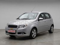 Usado Chevrolet Aveo LS 84 CV (61 kW) 2010 Gris / plata Berlina