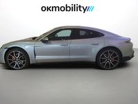 Usado Porsche Taycan 4S 389 kW (530 CV) 2023 Plata dolomita metalizado Berlina