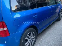 Usado VW Touran Advance 136 CV (100 kW) 2004 Azul Monovolumen