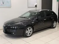 Usado Alfa Romeo 159 136 CV (100 kW) 2012 Negro Familiar