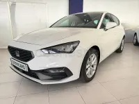 Usado Seat Leon Style 115 CV (84 kW) 2021 Blanco Berlina