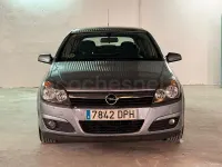 Usado Opel Astra Elegance 150 CV (110 kW) 2005 Gris / plata Berlina