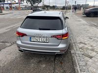 Usado Audi A4 122 CV (89 kW) 2017 Gris / plata Berlina