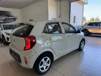 Usado Kia Picanto 67 CV (49 kW) 2024 Beige Utilitario