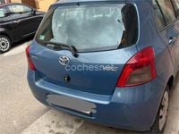 Usado Toyota Yaris Luna 90 CV (66 kW) 2007 Azul Utilitario