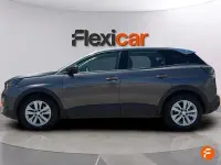 Usado Peugeot 3008 Active 130 CV (95 kW) 2022 Gris SUV