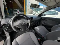 Usado Seat Ibiza Stella 64 CV (47 kW) 2003 Negro Utilitario