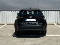 Usado Toyota Yaris Cross Active 116 CV (85 kW) 2022 Negro SUV