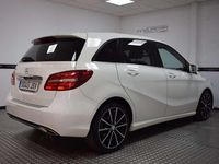 Usado Mercedes B180 109 CV (80 kW) 2016 Blanco Monovolumen