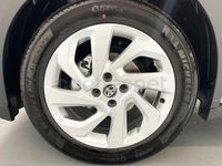 Usado Toyota Aygo X Play 72 CV (52 kW) 2025 Gris / plata SUV