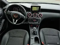 Usado Mercedes A180 Style 122 CV (89 kW) 2014 Gris / plata Berlina